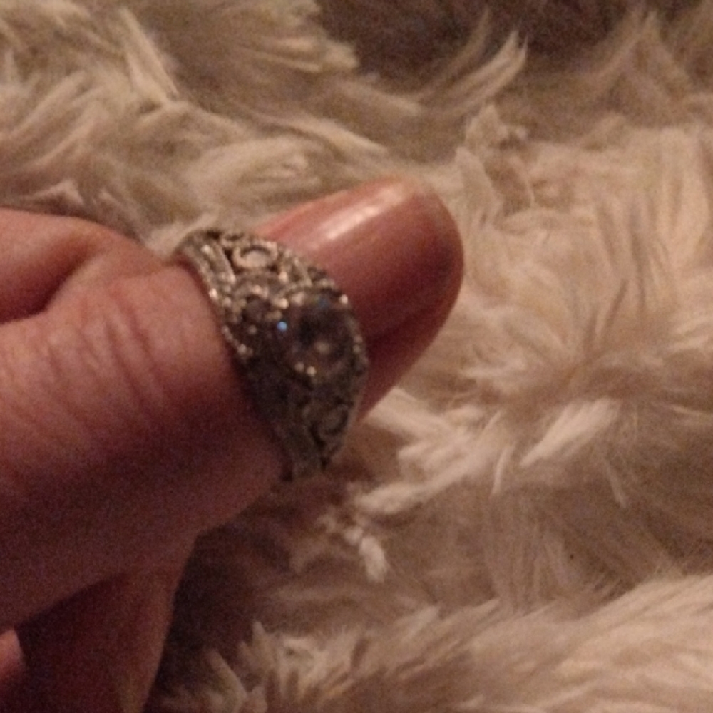 Silver Filigree Vintage-Inspired Ring